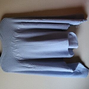 Derek heart batwing sweater baby blue xl cute